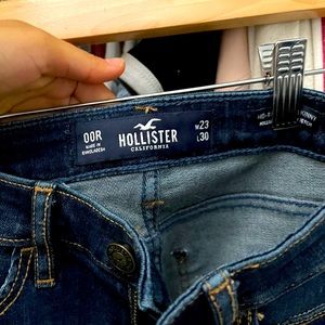 Mid Size Hollister Jeans